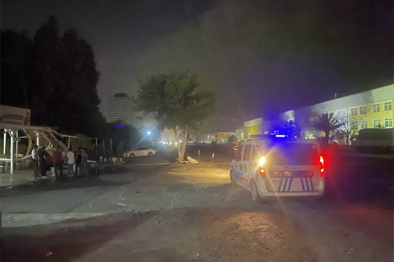 Adana'da zincirleme trafik kazası: Yaralılar var!