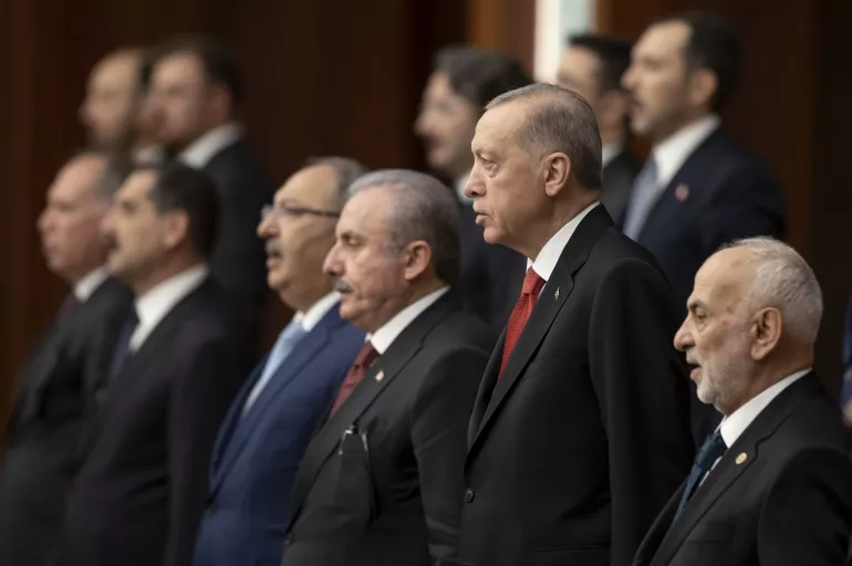 Cumhurbaşkanı Erdoğan'dan talimat! Yeni Meclis’te ilk iş maaş zammı