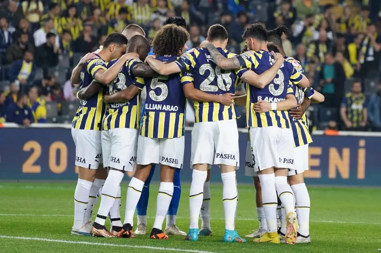 Fenerbahçe'nin kupa maçı kamp kadrosu belli oldu