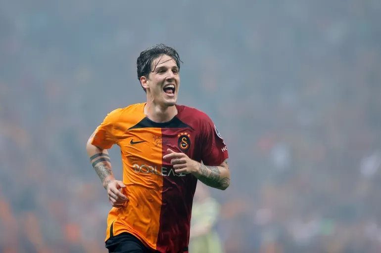 Galatasaray'ın yıldızı Zaniolo'ya sürpriz davet! Yeniden seçildi