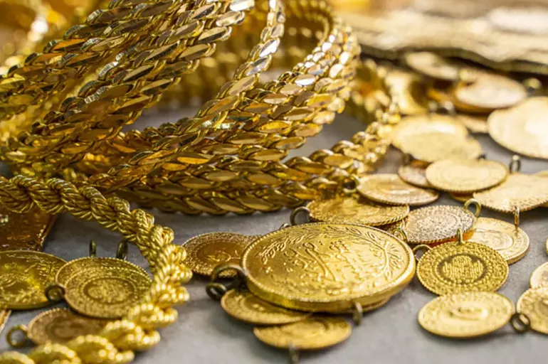 Piyasalar alev aldı! İslam Memiş'te son dakika açıklaması: Altın fiyatları daha yükselecek mi? Bu fiyattan altın alınır mı?