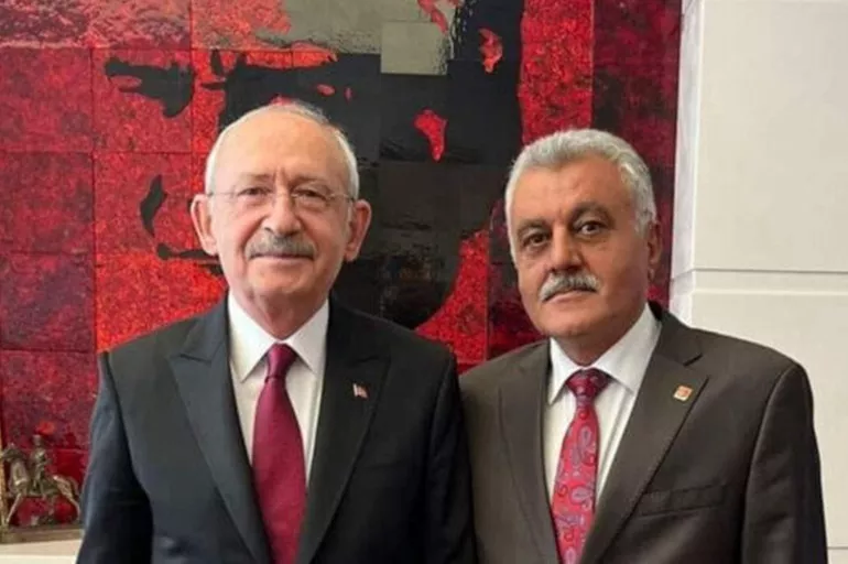 Son dakika... CHP'de istifa depremi! Kayseri İl Başkanı Adil Demir istifa etti!