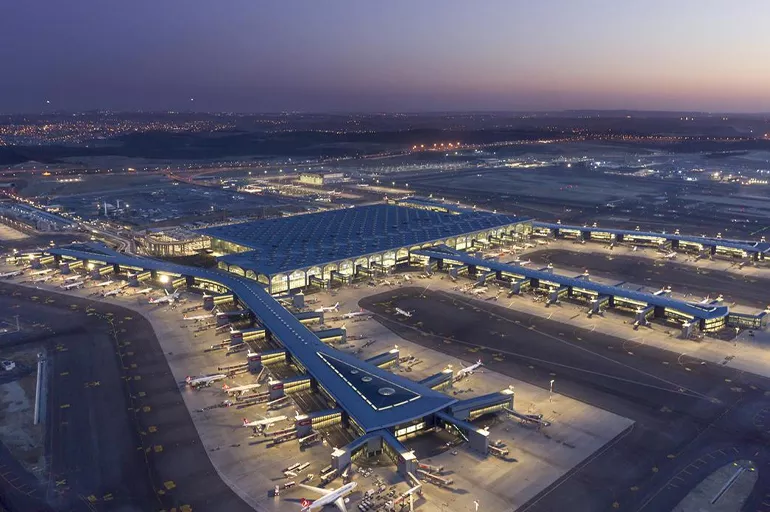İstanbul Havalimanı yine ilk sırada! Günlük uçuş sayısıyla Avrupa'nın en yoğun havalimanı oldu