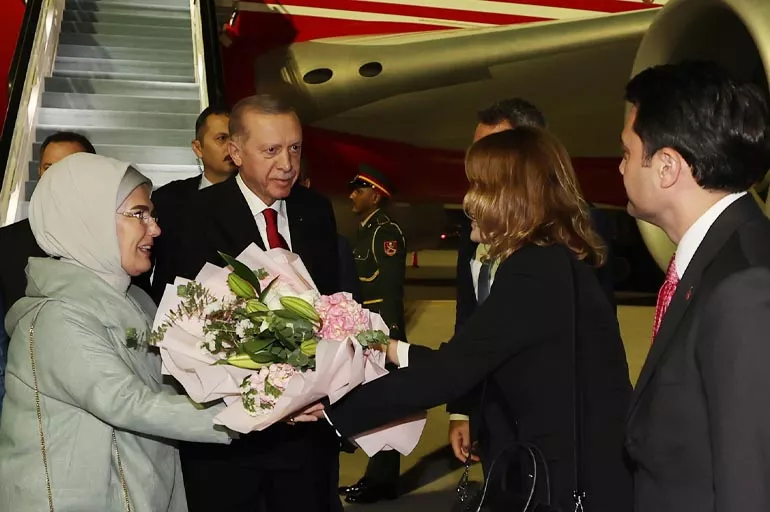 Son dakika... Cumhurbaşkanı Erdoğan, Birleşik Arap Emirlikleri'nde