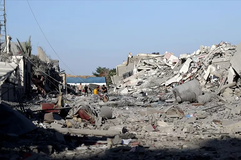 İsrail'in insanlık dışı saldırıları: Gazze'de16 bin 248 sivil katledildi