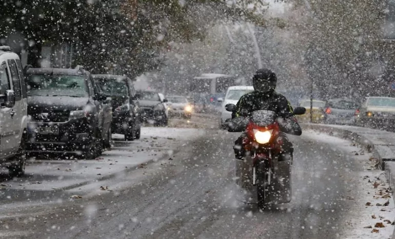 Valilik duyurdu: 4 Aralık Pazartesi motokuryelerin trafiğe çıkması yasaklandı