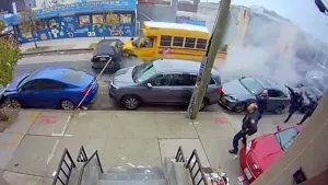 New York'u karıştıran olay! Okul otobüsünü çalıp dehşet saçtı