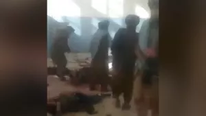 Afganistan'da okula bombalı saldırı!