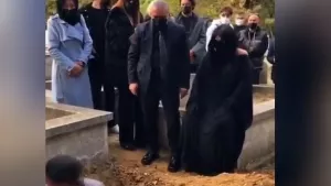 Bülent Ersoy'un mezarlıktaki diyaloğu gündemde: Ben standarta sığmam ki!