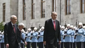Cumhurbaşkanı Erdoğan Meclis'te resmi törenle karşılandı
