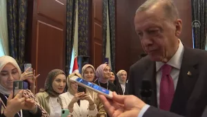 Cumhurbaşkanı Erdoğan'ın küçük Hamza ile duygulandıran görüşmesi