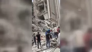 İran'da facia! 10 katlı bina çöktü