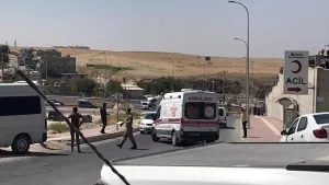 PKK'lı teröristlerden Hudut Karakolu'na roketli saldırı 