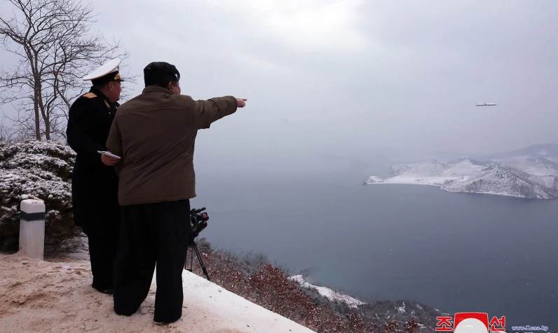 Kuzey Kore lideri Kim Jong-un, yeni seyir füzelerinin test atışlarını denetledi