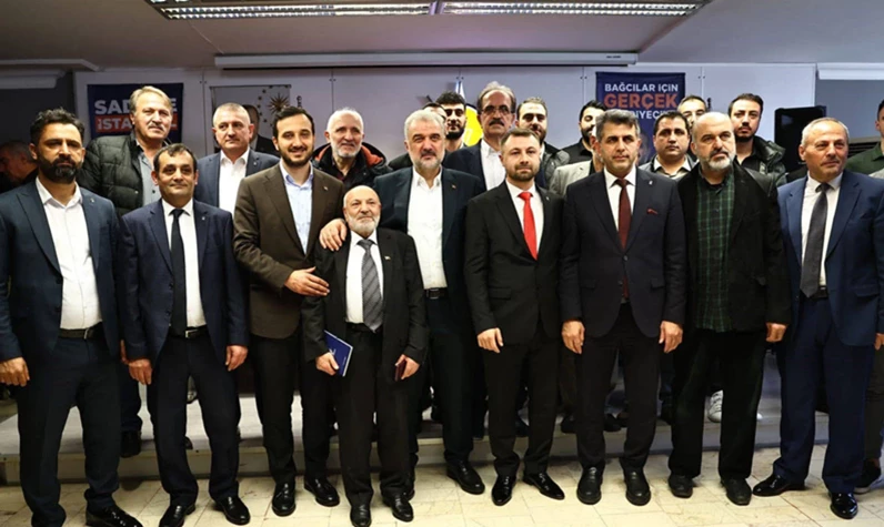 Gelecek Partisi'nde toplu istifa! 49 kişi AK Parti'ye katıldı
