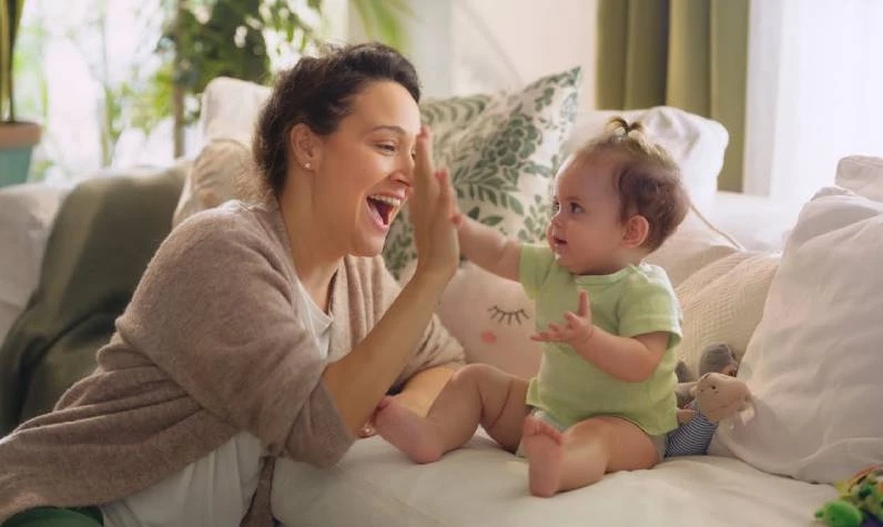 Bebem Natural reklamındaki bebek Gupse Özay'ın çocuğu mu? Gupse Özay kendi bebeği ile mi reklamda oynadı?
