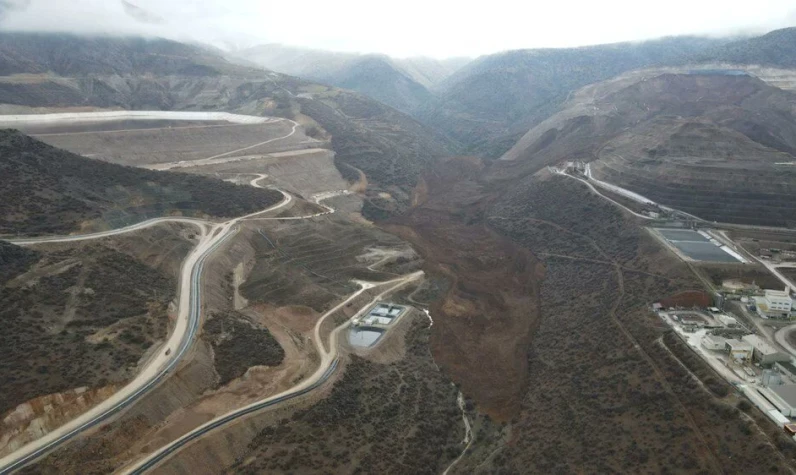 Bakanlar Erzincan'daki maden faciasında son durumu anlattı: Çalışmalara ara veriyoruz