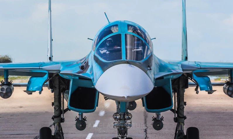 Rus savaş uçağı Su-34 çakıldı! Kiev'den Moskova'ya imalı gönderme: 29 Şubat'ı unutamayacaklar!