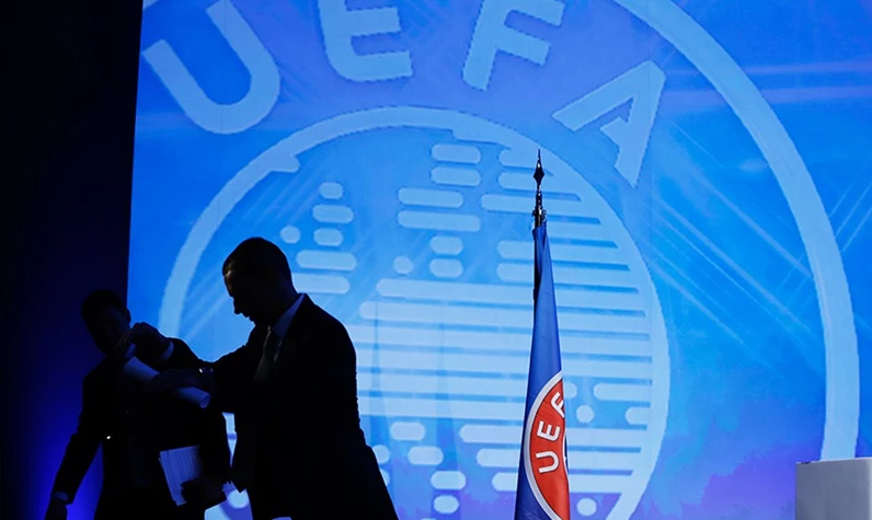 UEFA ülke puanı sıralamasında Türkiye için kırmızı alarm! 2025-26 planları risk altında