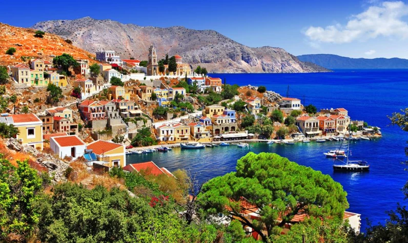 Tarih belli oldu: Yunan adalarına kapıda vize uygulaması başlıyor!