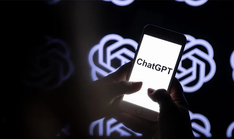 Yapay zeka teknolojisi korkutmaya devam ediyor! ChatGPT artık Tükçe konuşarak sohbet edebilecek!