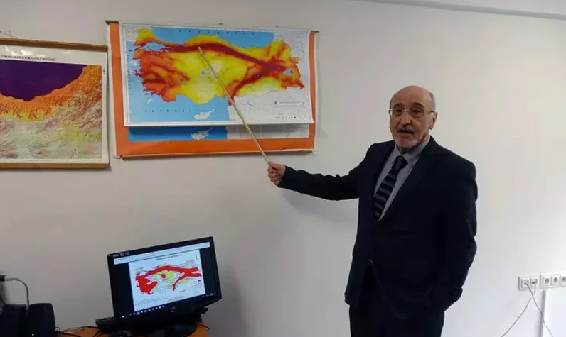 Büyük İstanbul depremi ne zaman? Uzman isim San Andreas Fayı'nı örnek gösterdi: Kaç şiddetinde deprem bekleniyor