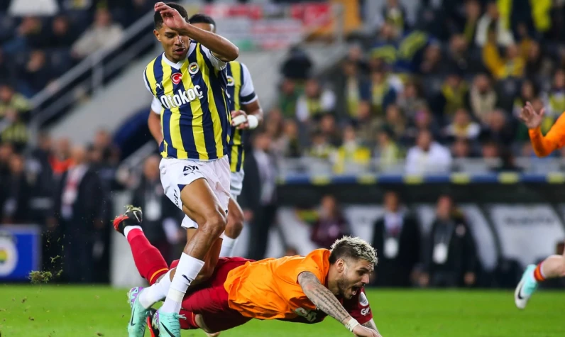Fenerbahçe-Galatasaray Süper Kupa maçı ertelenecek mi? Dursun Özbek'ten Büyükekşi'ye sürpriz telefon