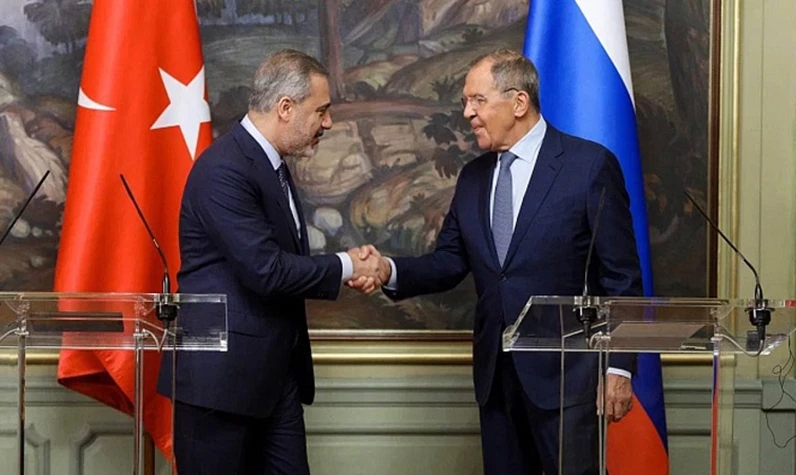 Bakan Fidan Rus mevkidaşı Lavrov ile telefonda görüştü: Türkiye'den Rusya'daki silahlı saldırıya kınama