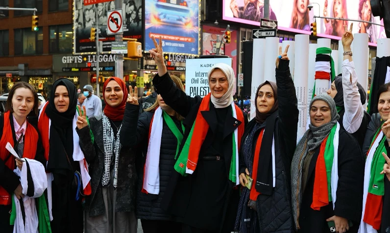 Times Meydanı'nda Gazze mitingi: KADEM Filistinli cesur kadınların sesini dünyaya haykırdı