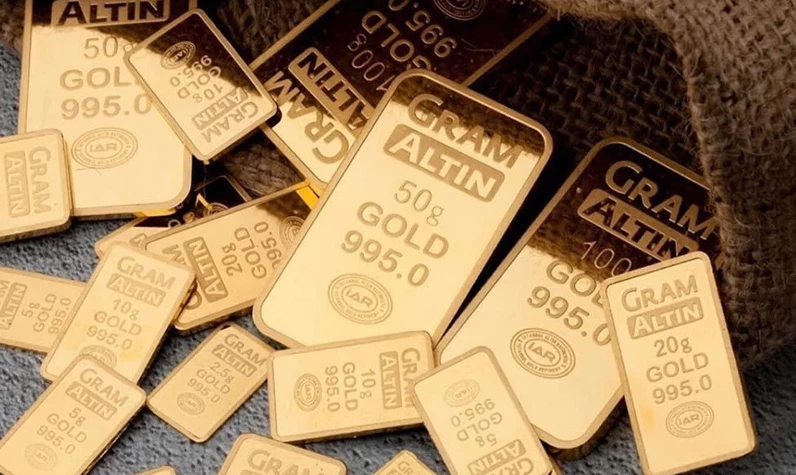 Altın alev aldı! Bir kilogram altının fiyatı 2 milyon 150 bin liraya çıktı! Gram altın, çeyrek altın ne kadar oldu?