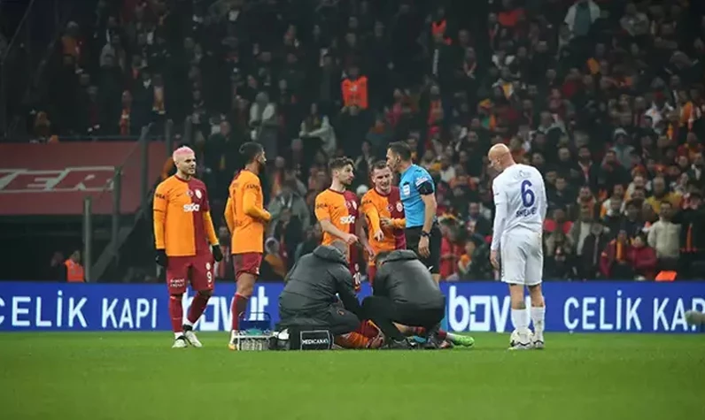 Galatasaray'da şok sakatlık: Acılar içinde saha kenarına alındı