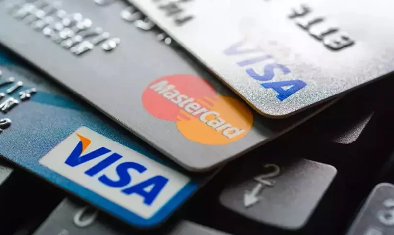 Kredi kartı kullananlar dikkat! Hemen ekstrenize bakın: Güncelleme ile o alandan faiz alınıyor