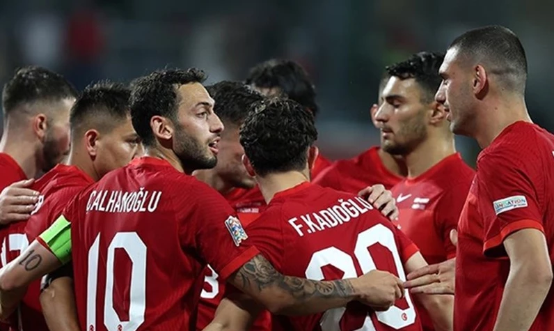 A Milli Takım Avusturya ve Macaristan'la karşılaşacak maçların kamp kadrosu açıkladı! Milli takım kadrosunda davet edilen isimler