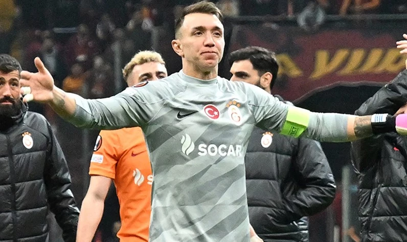 Galatasaray'da büyük soru işareti: Kaptanla devam mı?