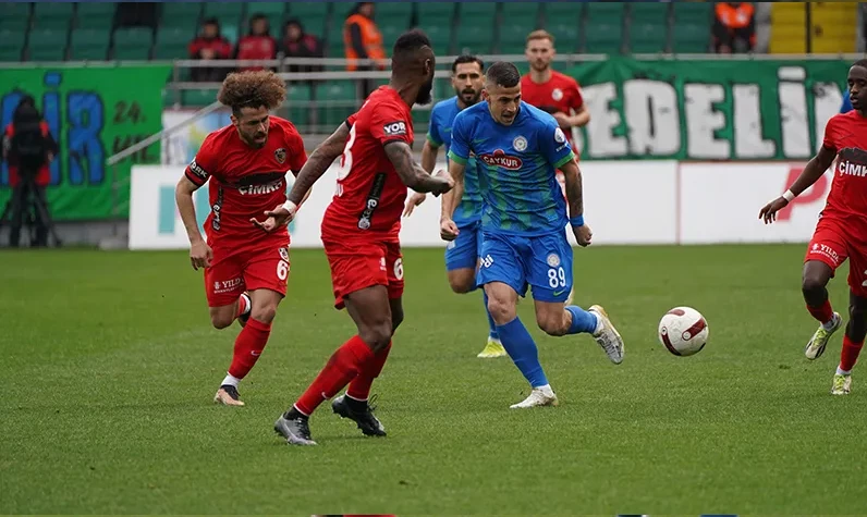Çaykur Rizespor- Gaziantep FK'yı 3 golle geçti (MAÇ ÖZETİ) Rizespor'un gollerini kim attı?