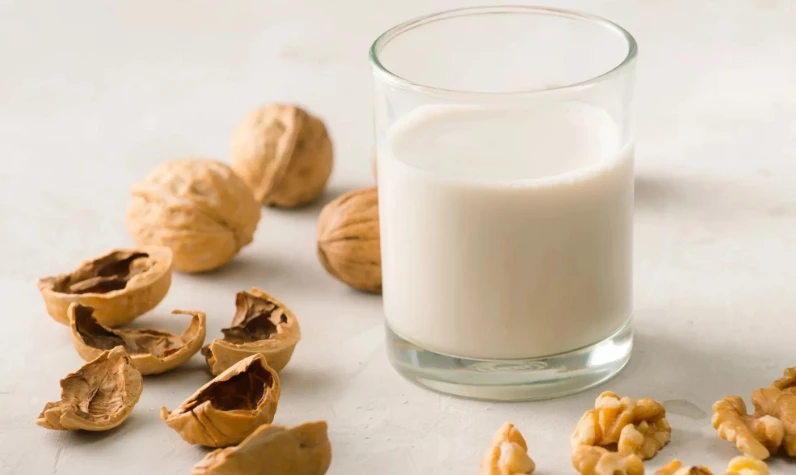 Ceviz sütünün faydaları nelerdir? Ceviz sütü ne işe yarar? Ceviz sütü nasıl yapılır? Yan etkisi var mı?