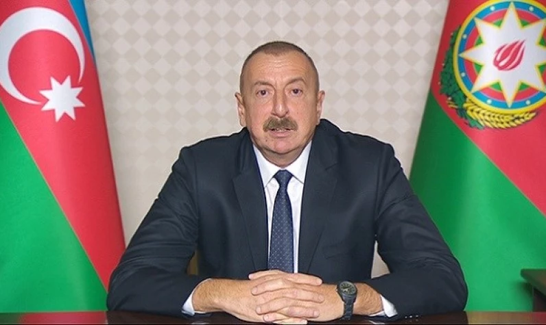 Üç ülkeyi gösterdi! Azerbaycan Cumhurbaşkanı İlham Aliyev'den 'Ermenistan'ı silahlandırıyorlar' tepkisi!