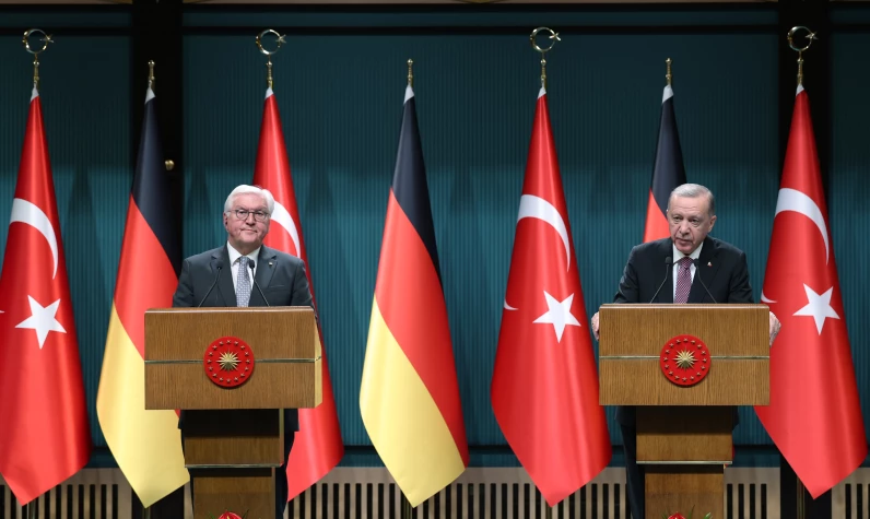 Cumhurbaşkanı Erdoğan'dan Alman gazetecinin sorusuna net yanıt: İsrail ile ticaret işi bitti