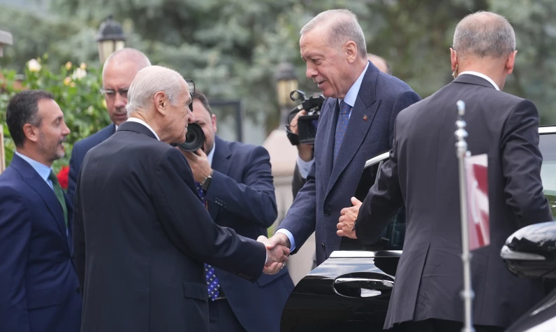 Çankaya'da kritik zirve! Cumhurbaşkanı Erdoğan'la Devlet Bahçeli görüştü: İşte ele alınan konular