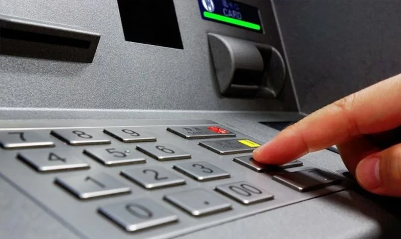 ATM'lere yeni sistem geliyor! Tuşlara basmanıza gerek kalmadı