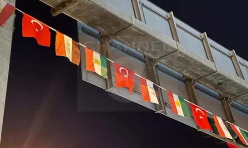 Büyük gün geldi! Irak'ta Erdoğan'ın ziyareti öncesi caddelere Türk bayrağı asıldı!
