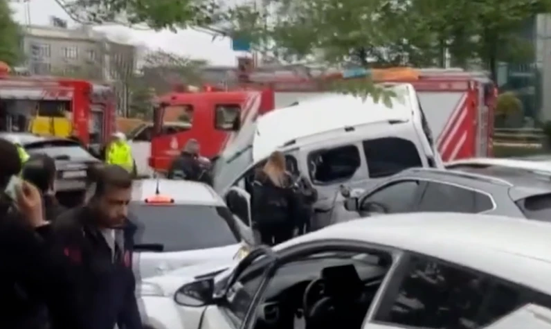 Beşiktaş'ta zincirleme kaza: Çok sayıda yaralı var!