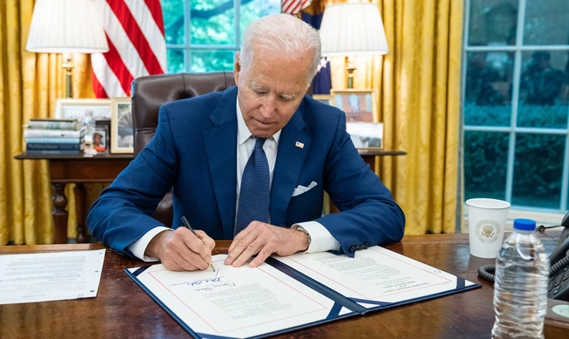 Soykırım destekçisi Biden imzaladı! ABD'den İsrail ve Ukrayna'ya 95 milyar dolarlık askeri yardım