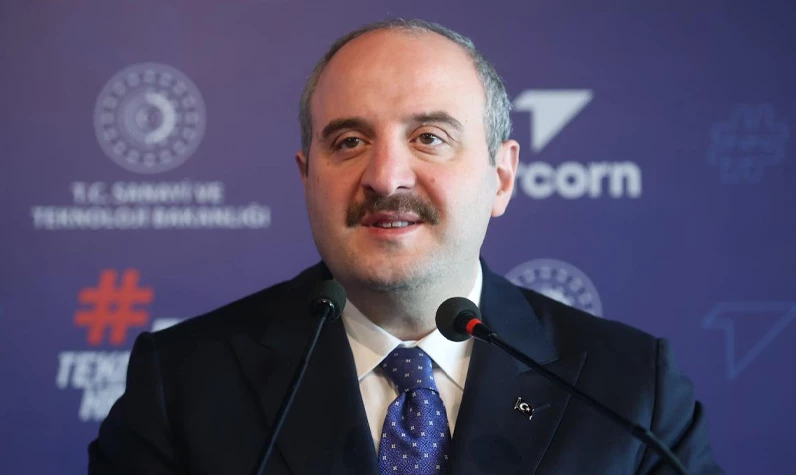 Deniz Zeyrek'in "tripleks villa" iddialarına Mustafa Varank'tan cevap: Haysiyetin varsa ortaya çıkart