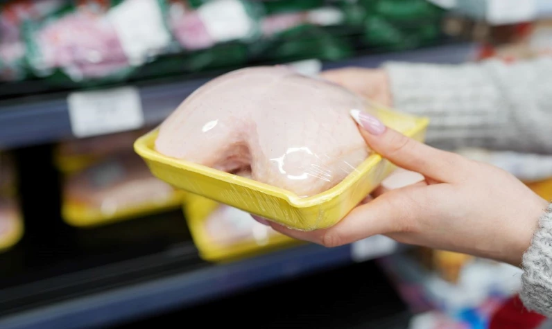 Fahiş fiyatlar sonrası Ticaret Bakanlığı geçti: Tavuk eti ihracatı sınırlandı