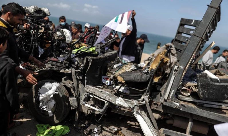 İşgalciler Gazze'ye gönderilen yardımlardan rahatsız: İsrail, UNICEF aracını vurdu