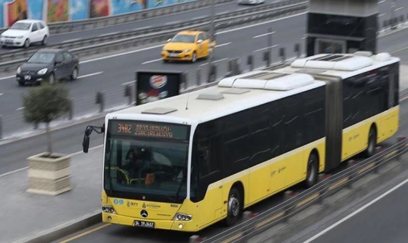 1 Mayıs (bugün) Mecidiyeköy Metrobüs durağı kapalı mı, saat kaçta açılacak?