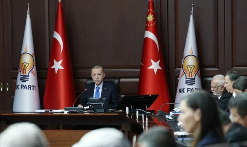Cumhurbaşkanı Erdoğan 'partimize kimse itibar suikastı yapamaz' demişti! AK Parti 'trol' temizliğine başlıyor