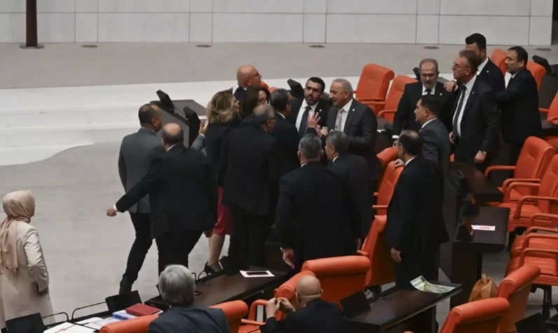 CHP'li vekilden skandal ifadeler: Meclis'te tansiyon yükseldi