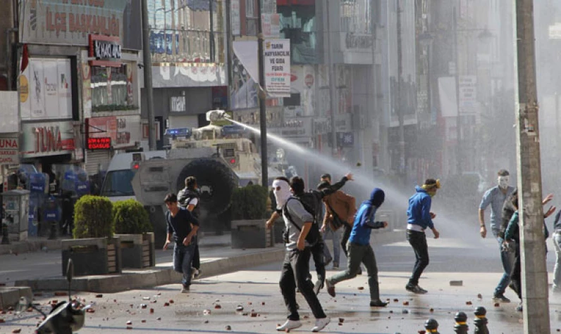 Kobani davasında karar açıklandı: Selahattin Demirtaş ve Ahmet Türk'e hapis cezası!